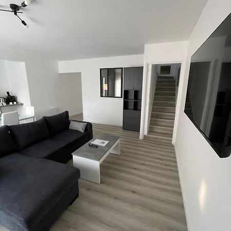 Maison Detente De 100 M2 Uniquement Couple-Famille-Travailleurs Вилпаризи Екстериор снимка