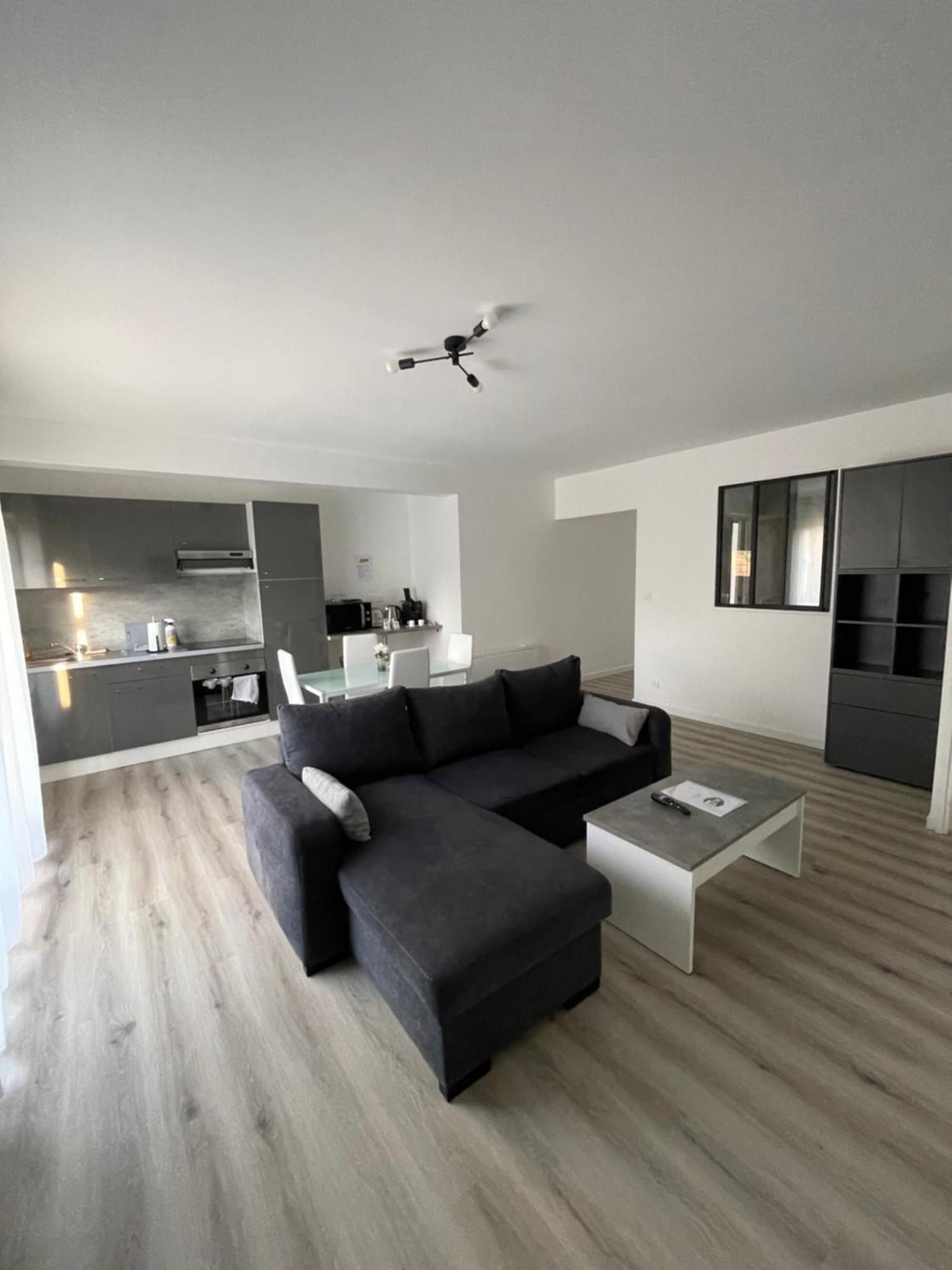 Maison Detente De 100 M2 Uniquement Couple-Famille-Travailleurs Вилпаризи Екстериор снимка